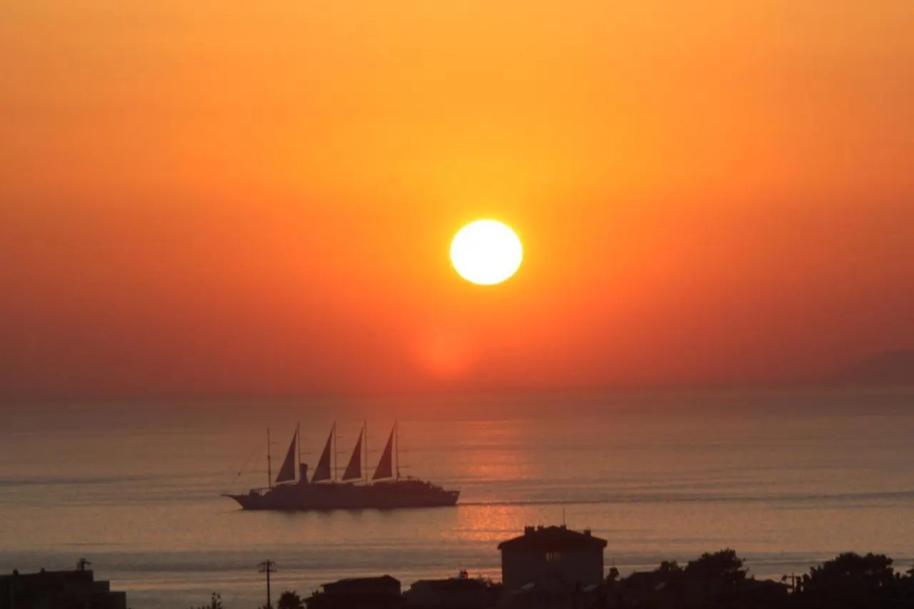 Whispering Sands Self Catering Apartment Resort クシャダス 0*,  トルコ